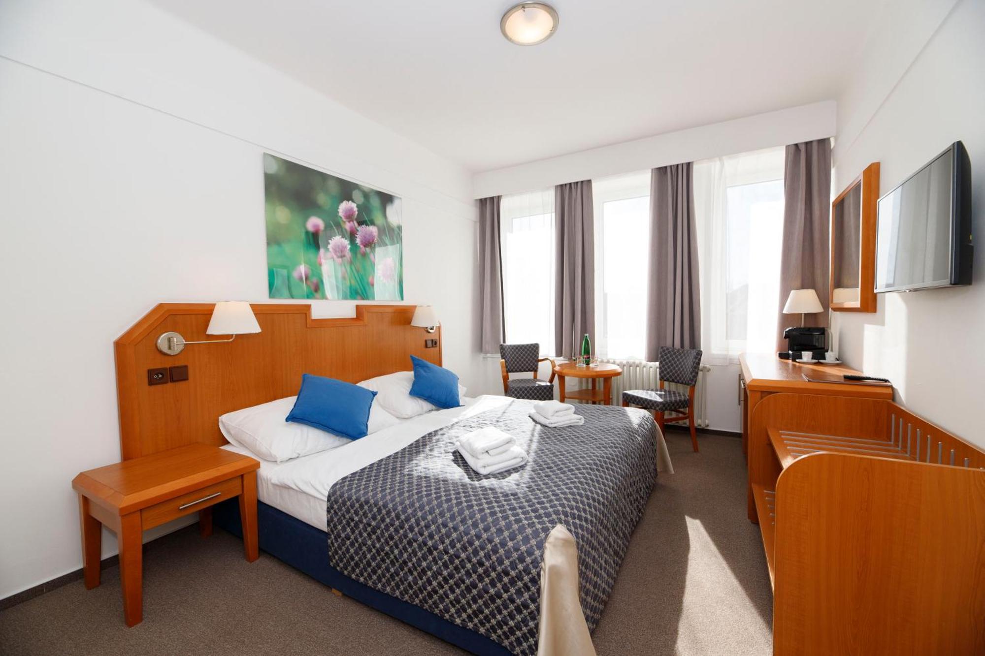 Lh Hotel Medinek Old Town Kutná Hora Zewnętrze zdjęcie