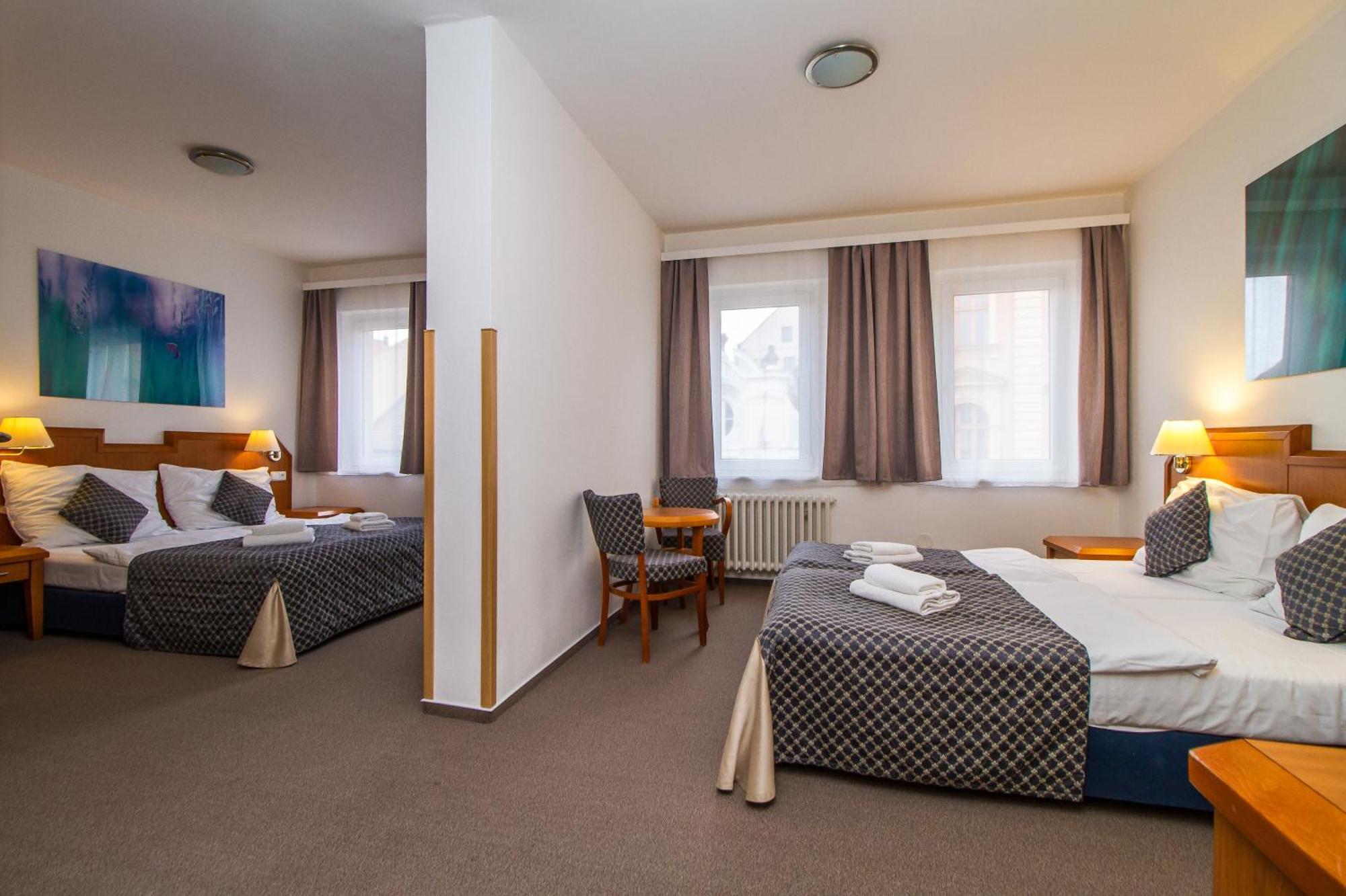 Lh Hotel Medinek Old Town Kutná Hora Zewnętrze zdjęcie