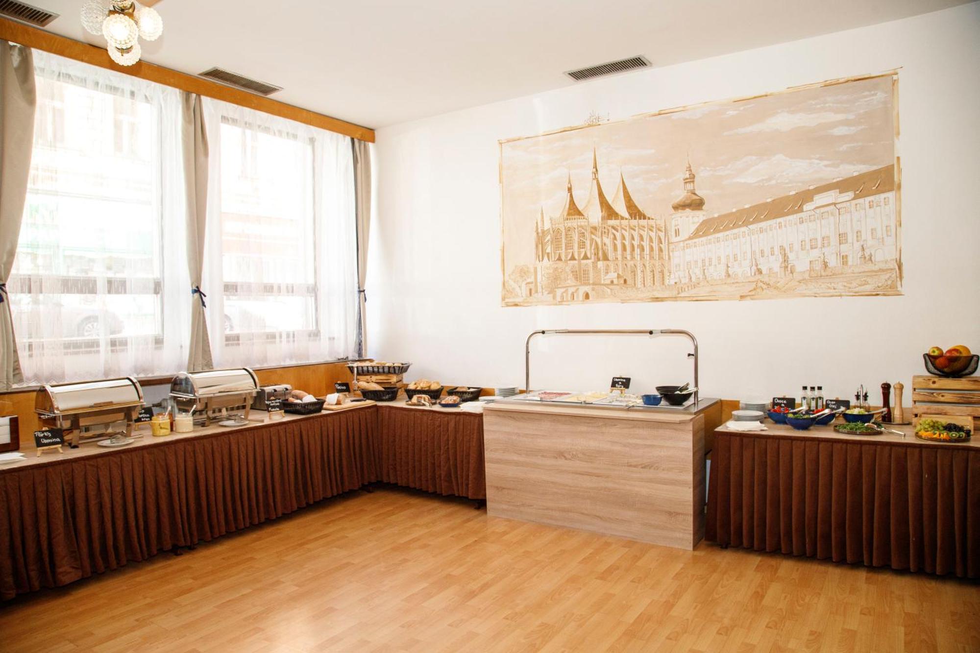 Lh Hotel Medinek Old Town Kutná Hora Zewnętrze zdjęcie