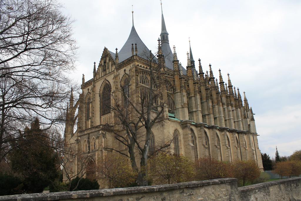 Lh Hotel Medinek Old Town Kutná Hora Zewnętrze zdjęcie