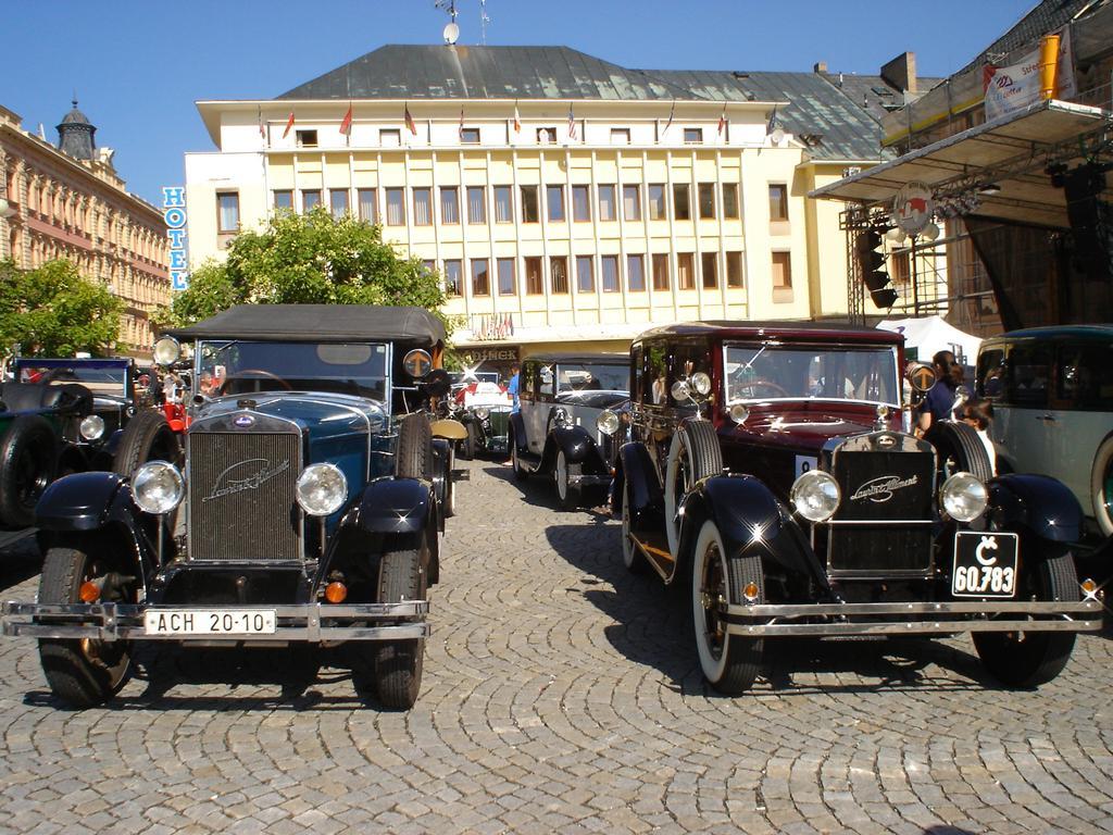 Lh Hotel Medinek Old Town Kutná Hora Zewnętrze zdjęcie