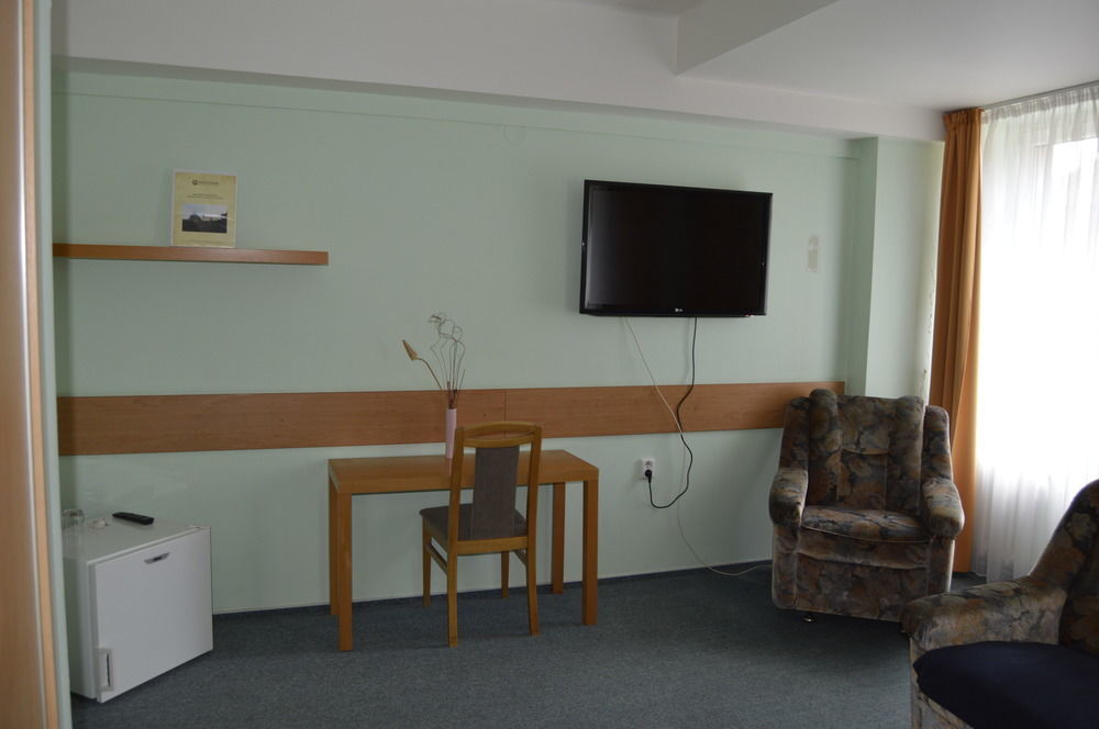 Lh Hotel Medinek Old Town Kutná Hora Zewnętrze zdjęcie