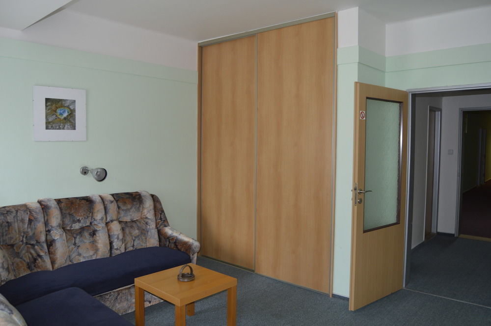 Lh Hotel Medinek Old Town Kutná Hora Zewnętrze zdjęcie