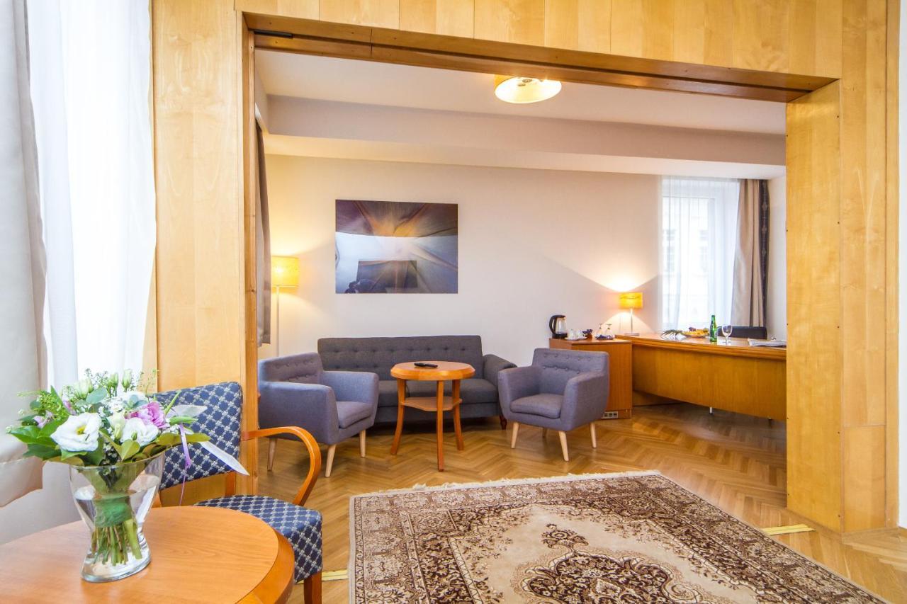 Lh Hotel Medinek Old Town Kutná Hora Zewnętrze zdjęcie