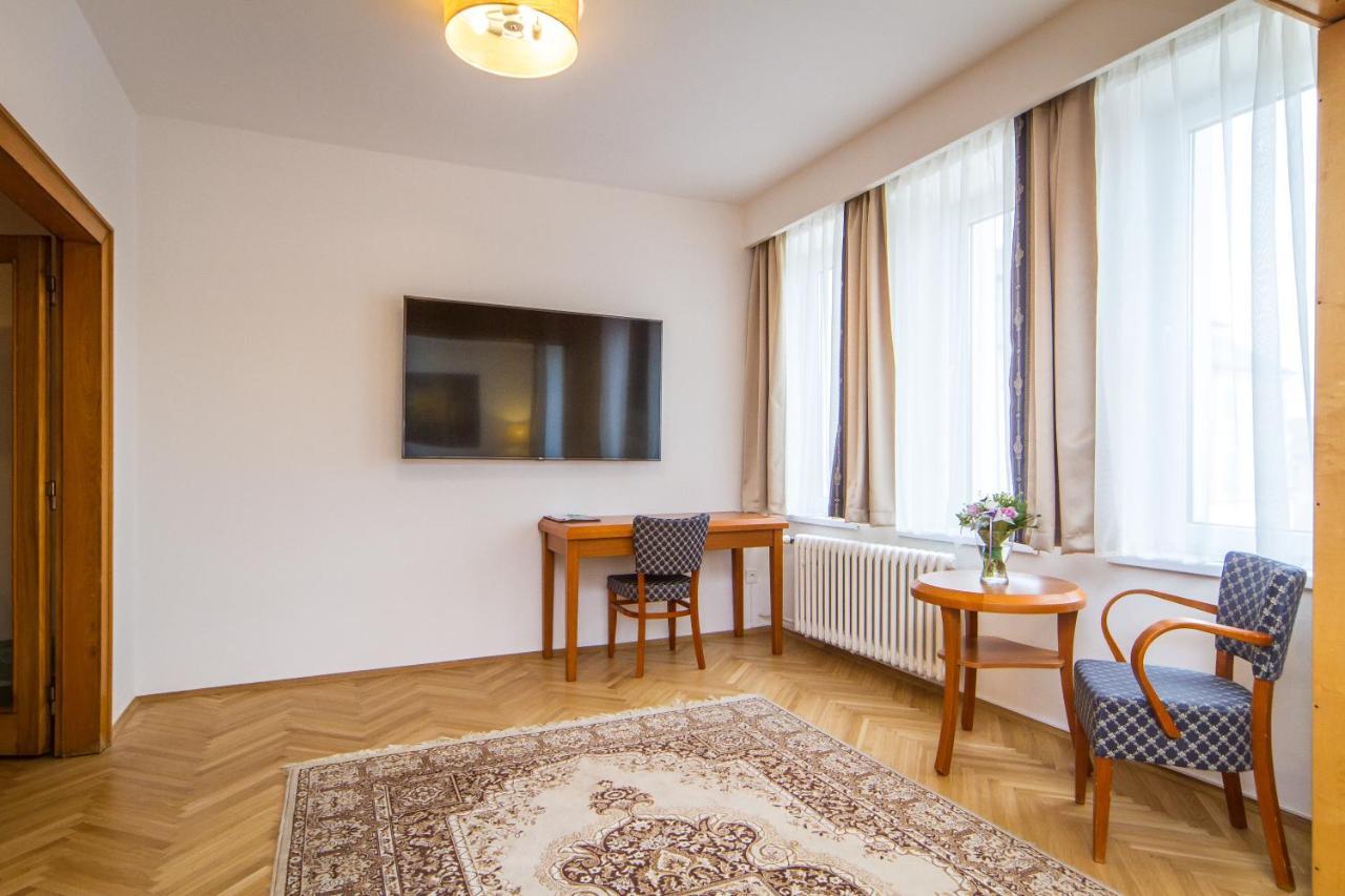 Lh Hotel Medinek Old Town Kutná Hora Zewnętrze zdjęcie